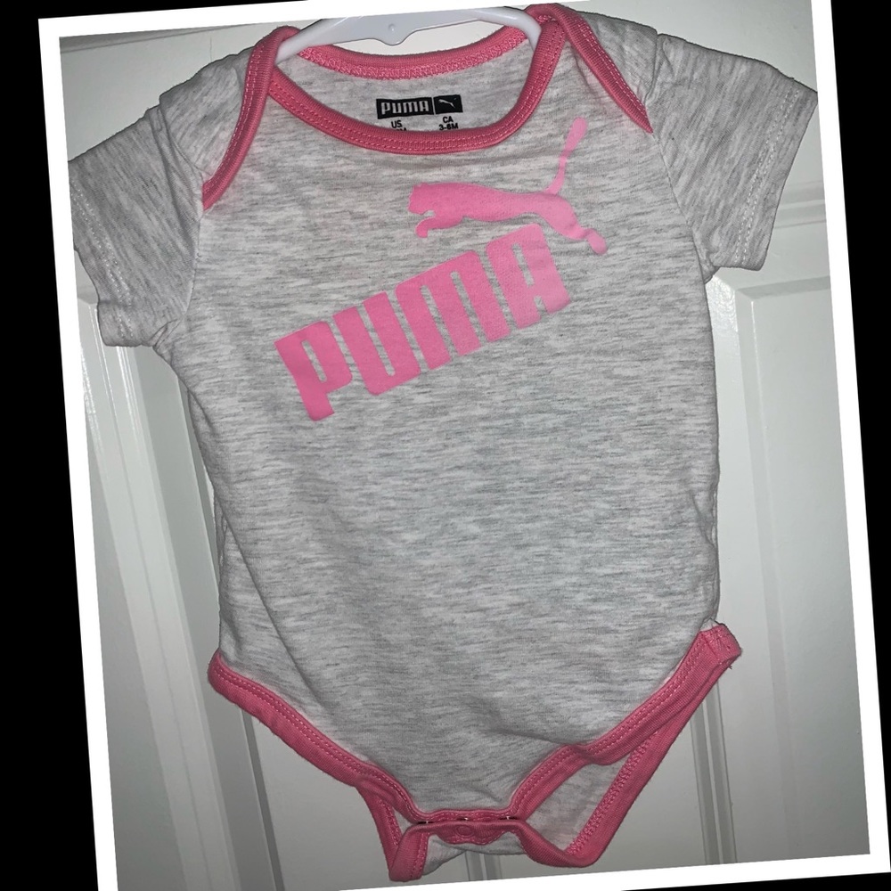 4/$10 •puma 3-6m baby girl onesie🎀EUC🎀